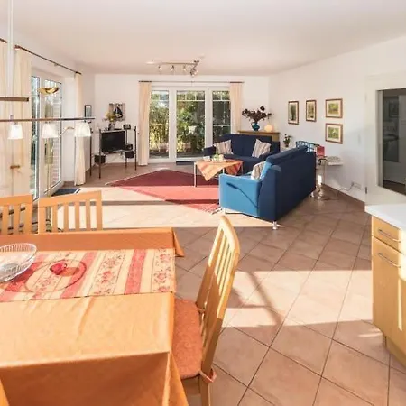 Apartman Kiek Mol Wiet, 1 *